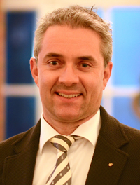 userID_6_originalAvatar_Oliver_Tavenkorn